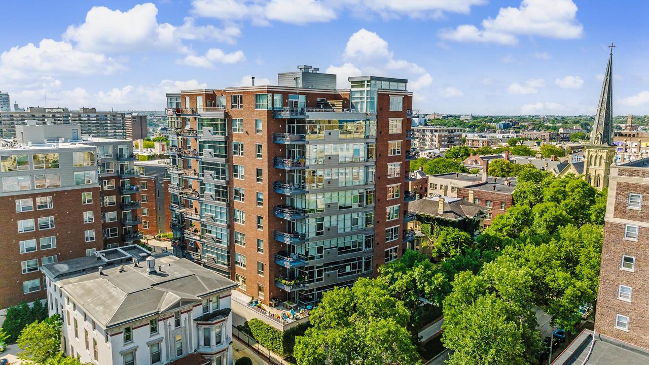 1111 N Marshall St #501, Milwaukee, WI 53202