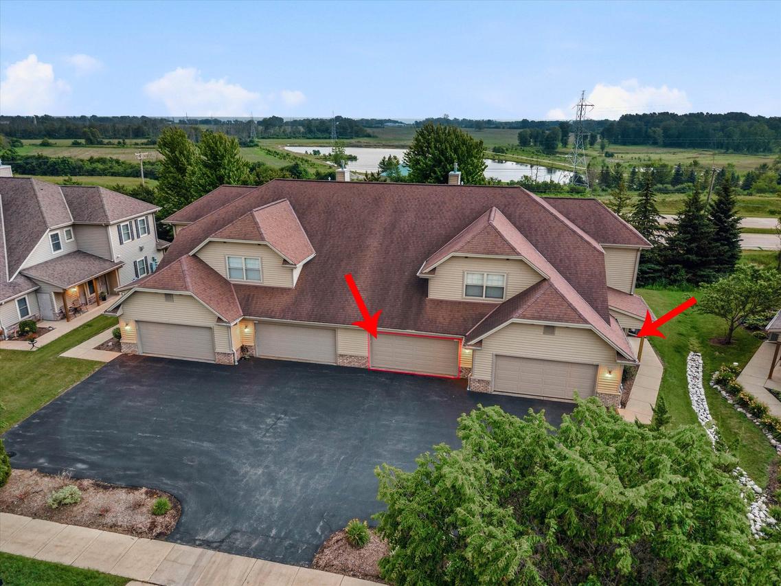 1724 New Port Vista, Port Washington, WI 53024