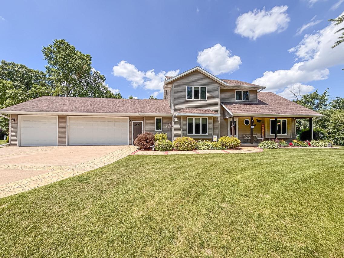 N5833 County Road F -, Concord, WI 53178