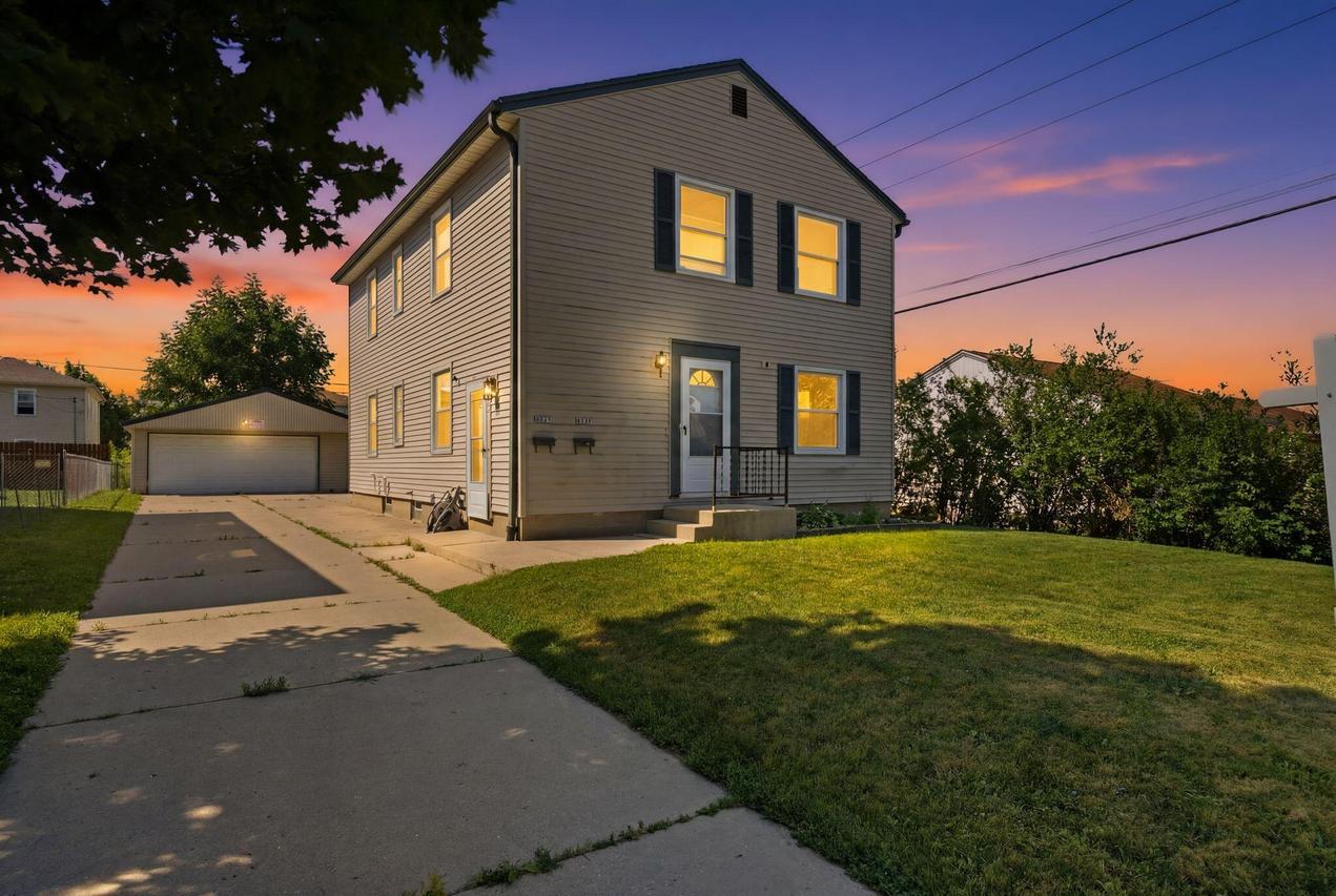 4837 W Lynndale Ave #4839, Milwaukee, WI 53220