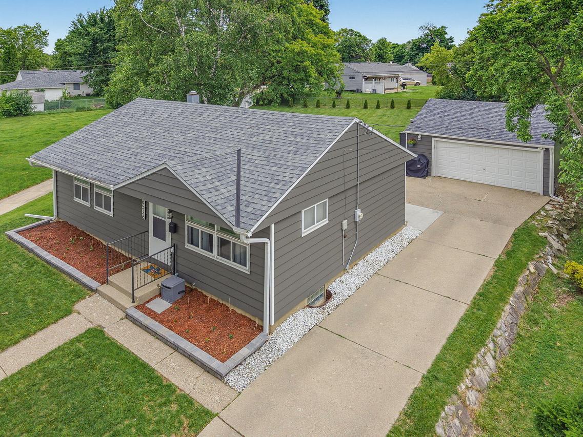 6526 W Burdick Ave, Milwaukee, WI 53219