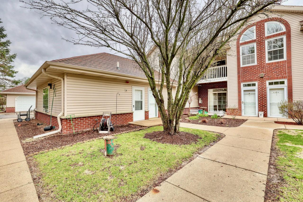 N43W32877 Rasmus Rd #7F, Nashotah, WI 53058