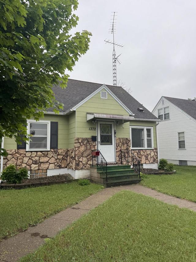 1372 Hyde Ave, La Crosse, WI 54601