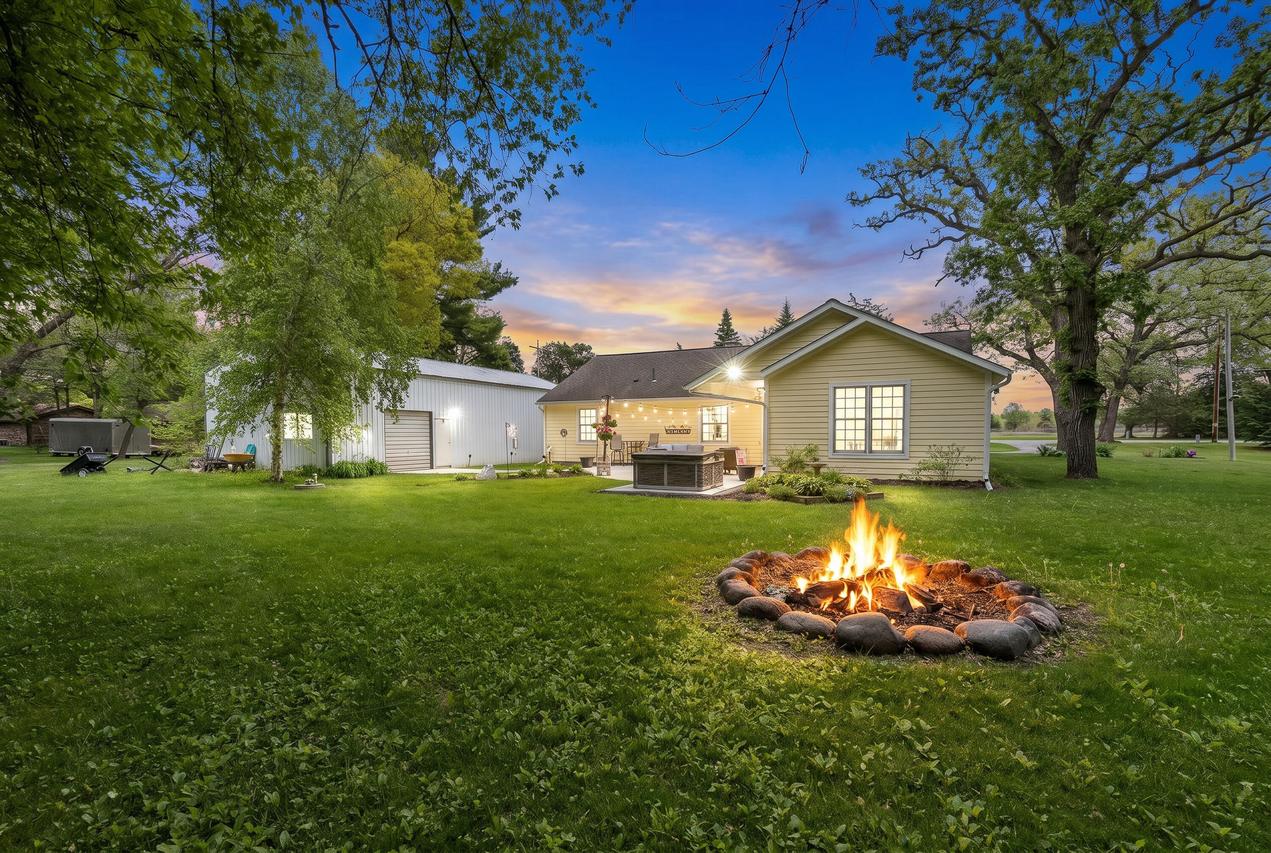 W377S5229 Pretty Lake, Ottawa, WI 53118