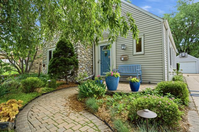 New Homes For Sale This Week That Attend Saint Francis High School: June 19th to June 25th
