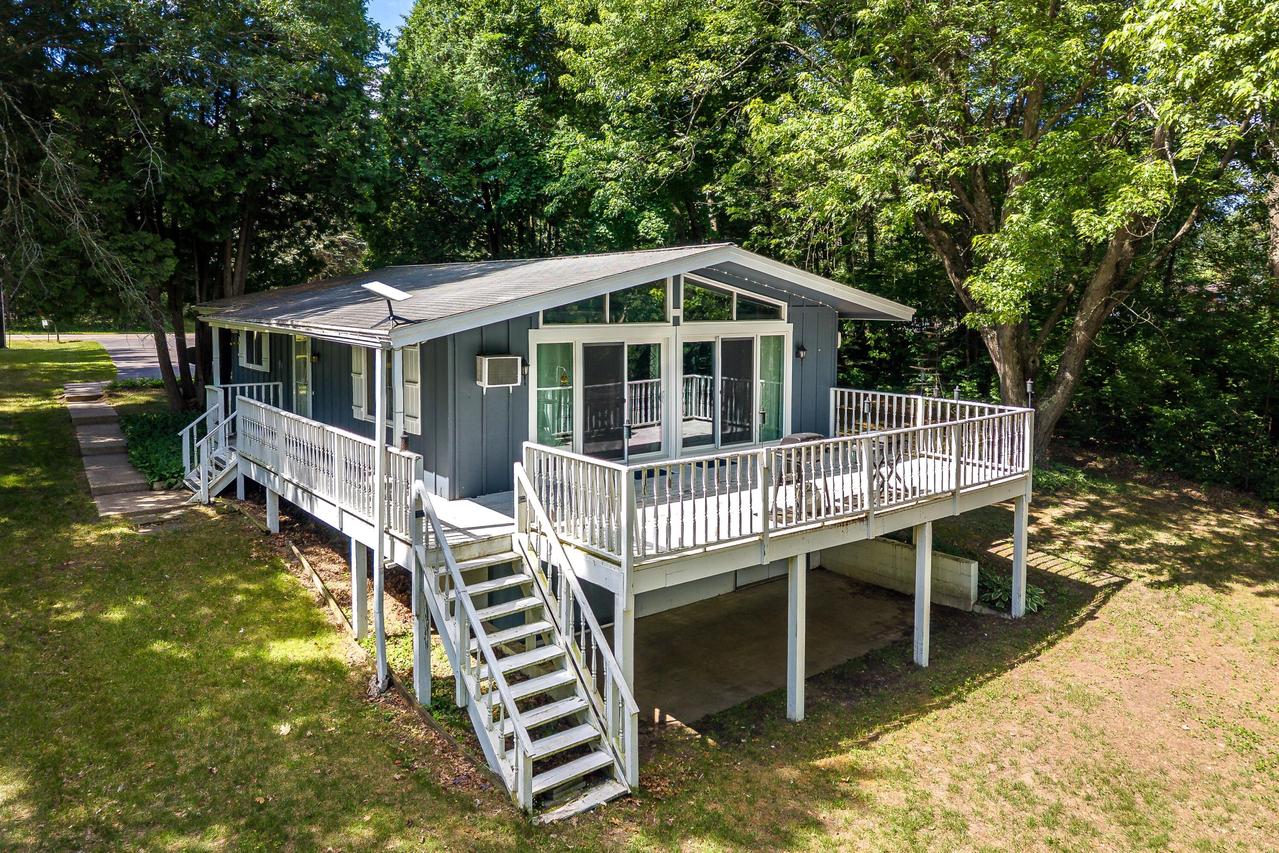1642 S Shore Dr, Strongs Prairie, WI 54613