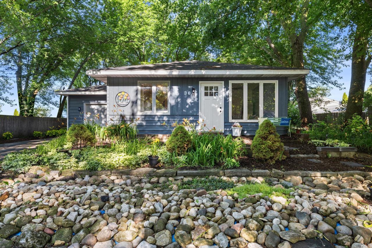 36 N Monica Dr, Elkhorn, WI 53121