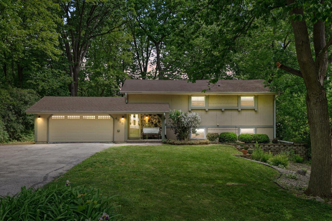 4948 Deerwood Dr, Mount Pleasant, WI 53406