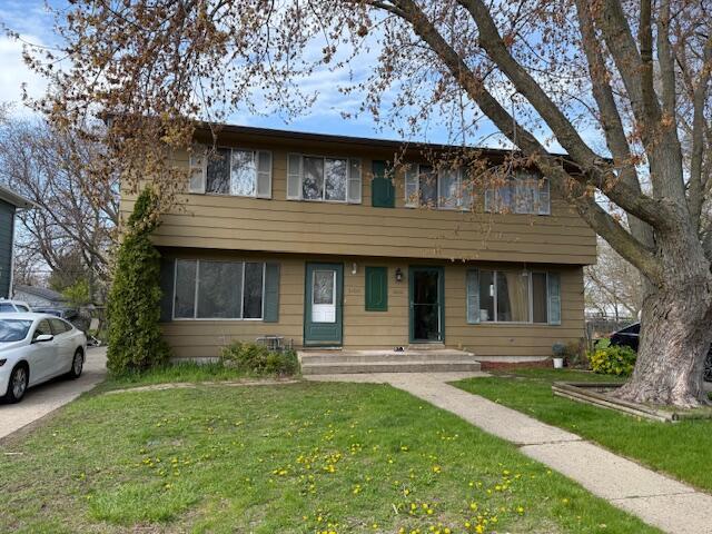 1404 87th Pl, Kenosha, WI 53143