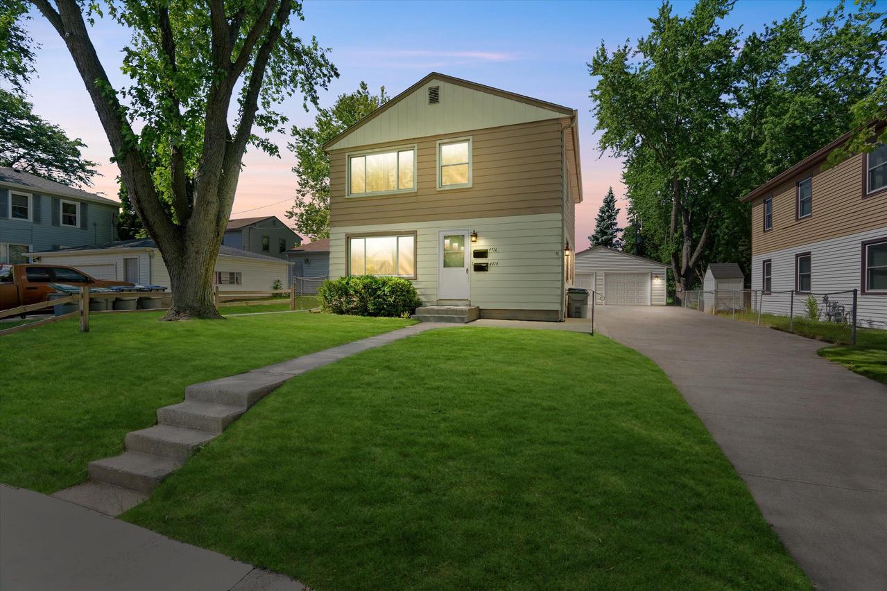 4714 W Howard Ave #4716, Milwaukee, WI 53220