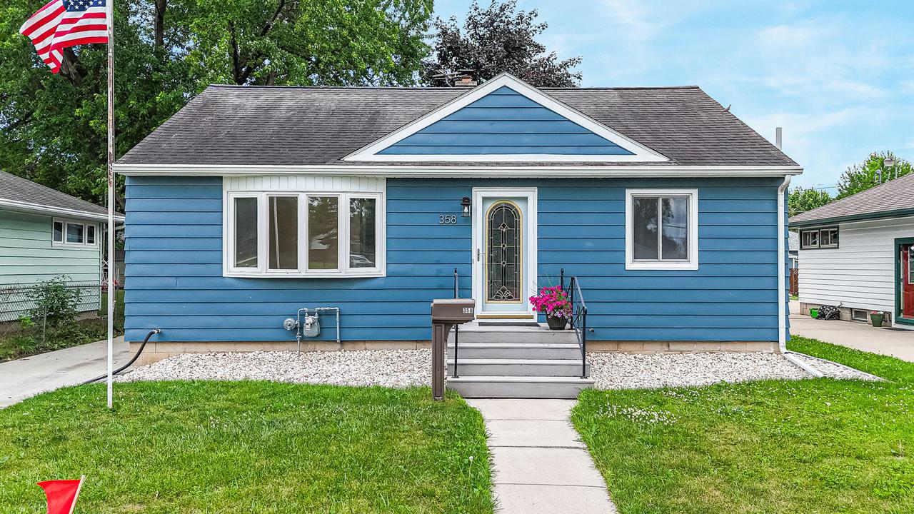 358 E Bank St, Fond Du Lac, WI 54935