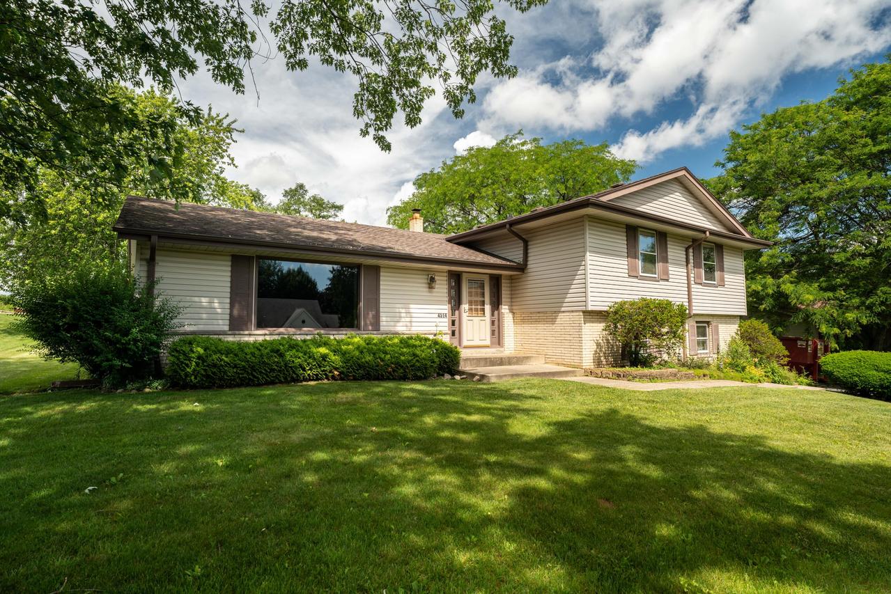 4514 Ridgecrest Dr, Mount Pleasant, WI 53403