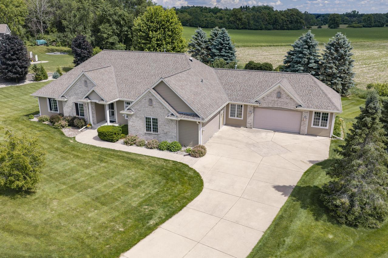 N5158 N Union Hill, Concord, WI 53066