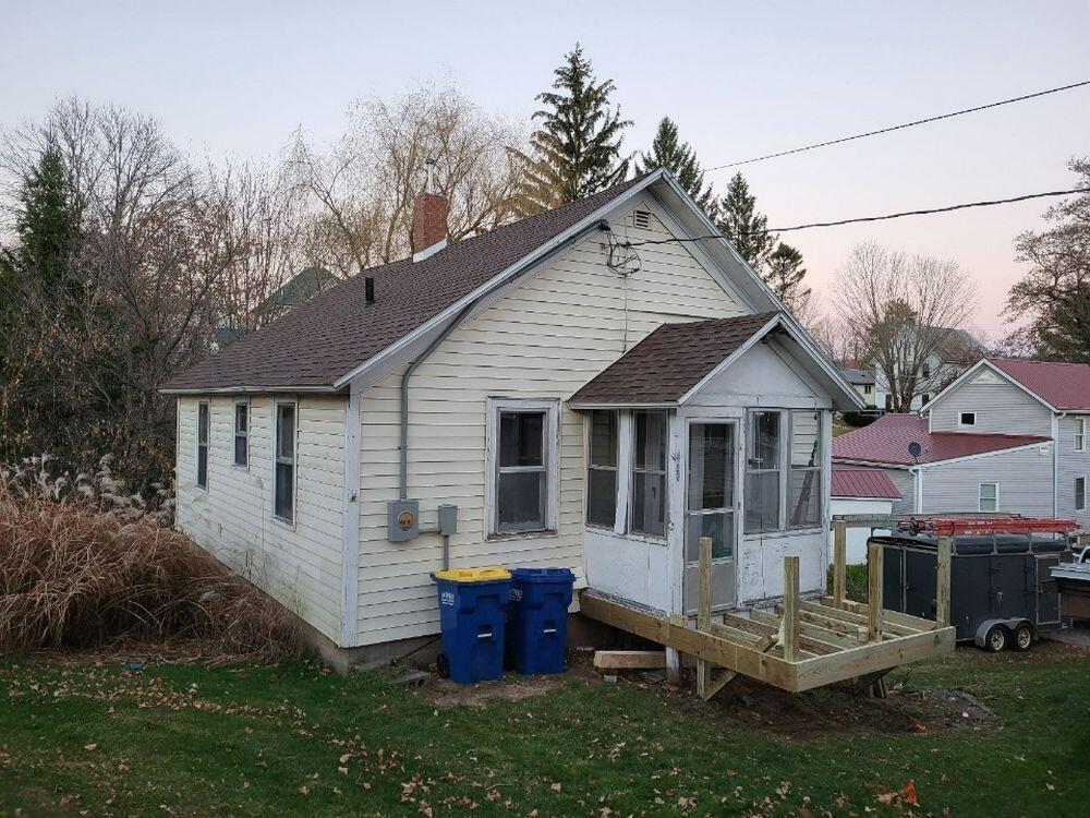 100 Church St, Ontario, WI 54651