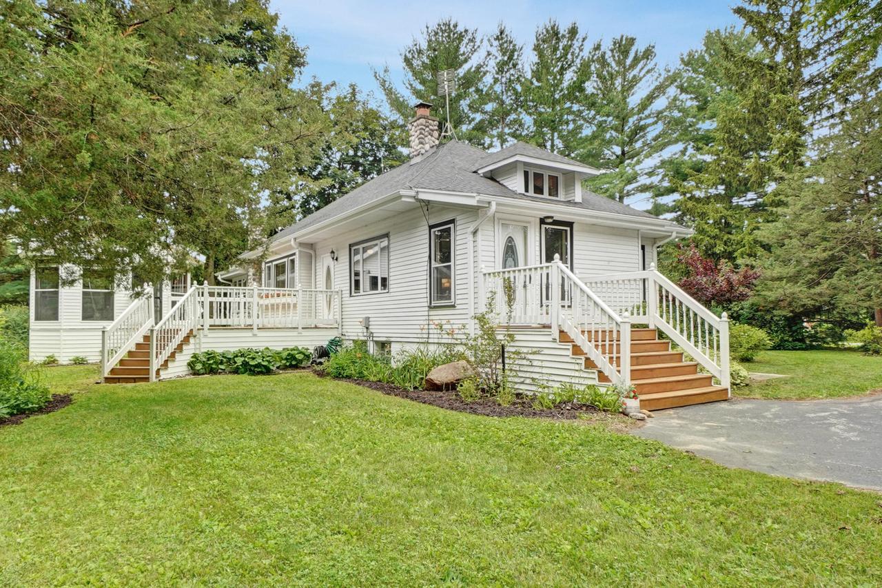 156 Felix St, Wales, WI 53183