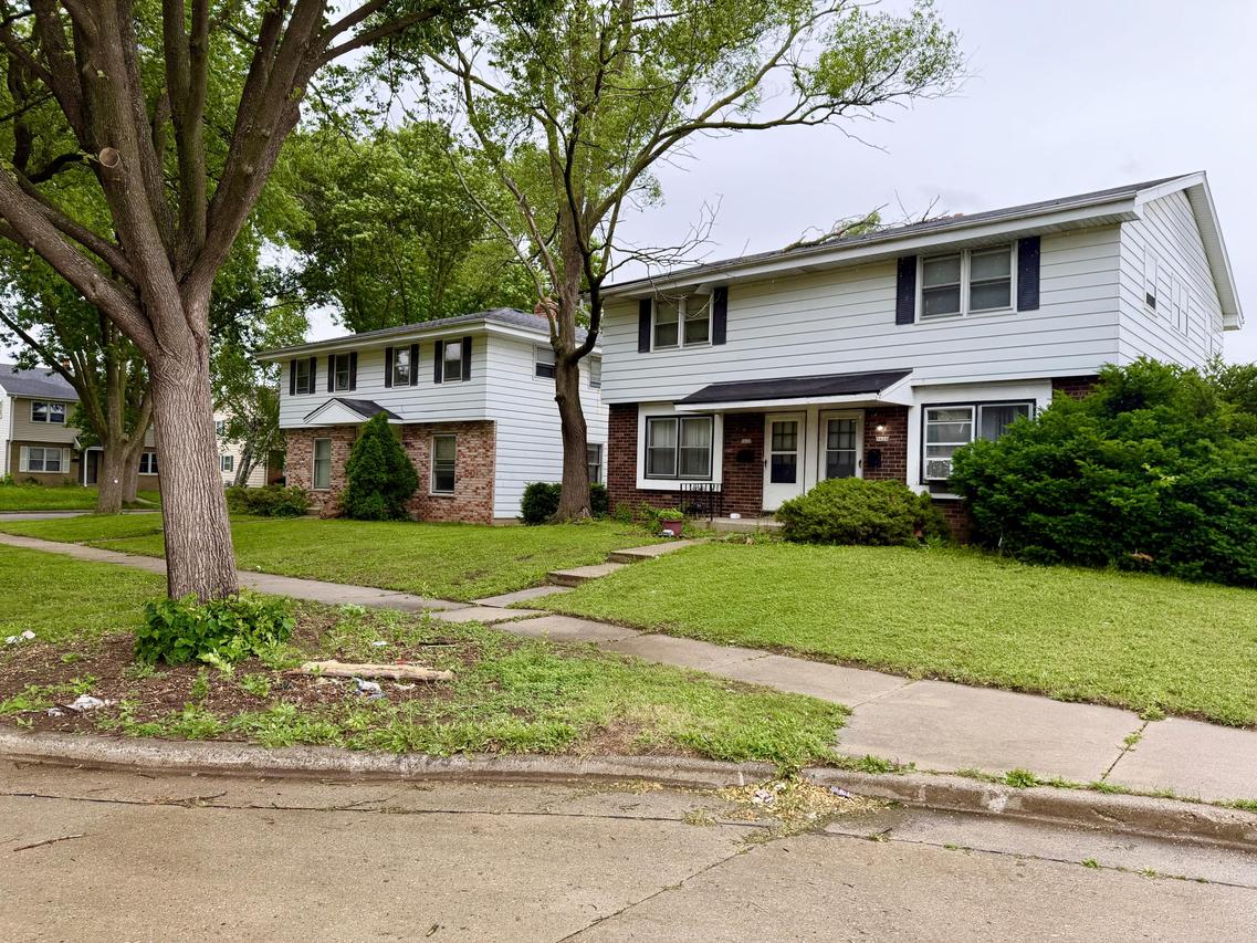5620 N 77th St #5622, Milwaukee, WI 53218