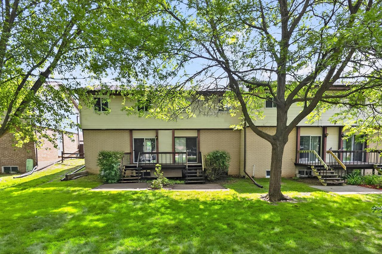 W163N11463 Windsor Ct #1, Germantown, WI 53022
