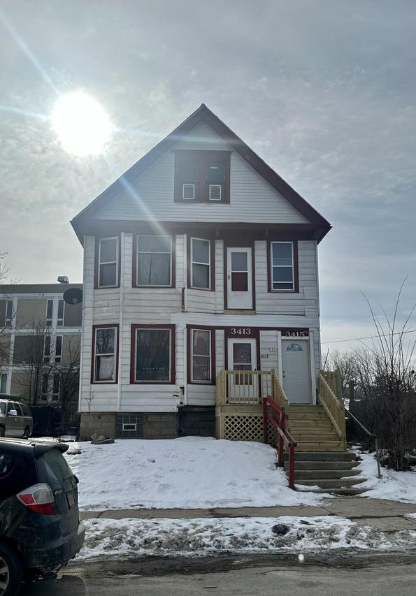 3413 W Vine St #3415, Milwaukee, WI 53208