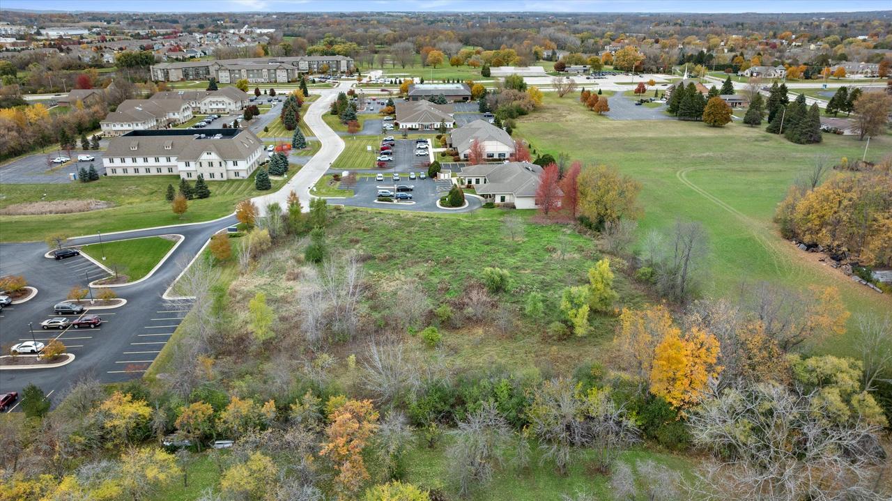 Lt2 Stonewood Dr, Germantown, WI 53022