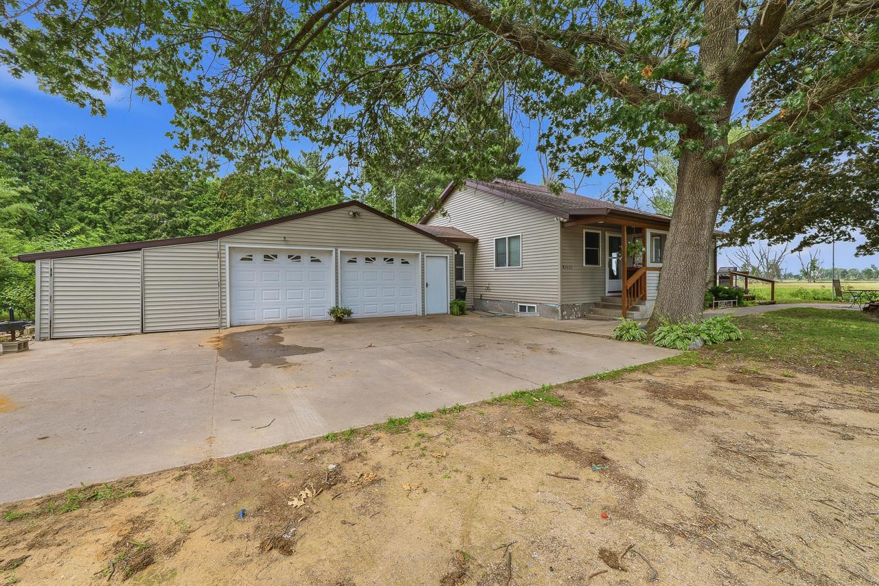 W2632 Fox Ln, Montello, WI 53949