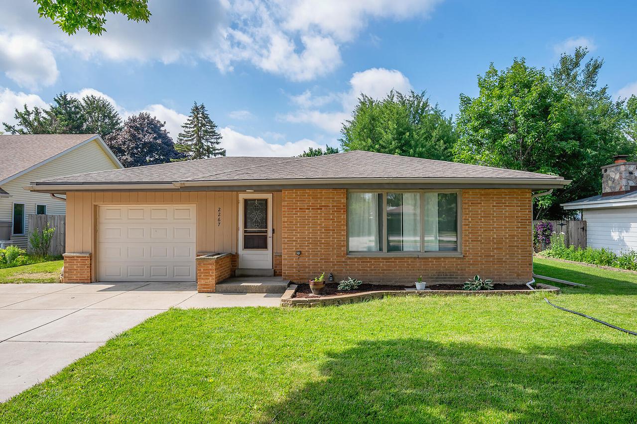 2267 W Grange Ave, Milwaukee, WI 53221