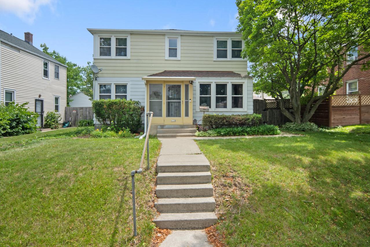 4324 N 15th St #4324A, Milwaukee, WI 53209