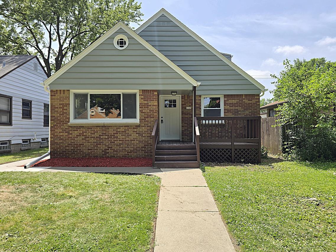 6169 W Spencer Pl, Milwaukee, WI 53218