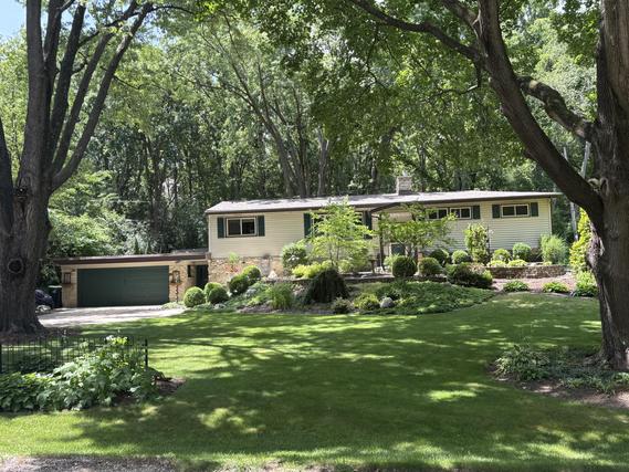 Homes Just Sold That Attend Fox River Middle School: August 11th to August 17th