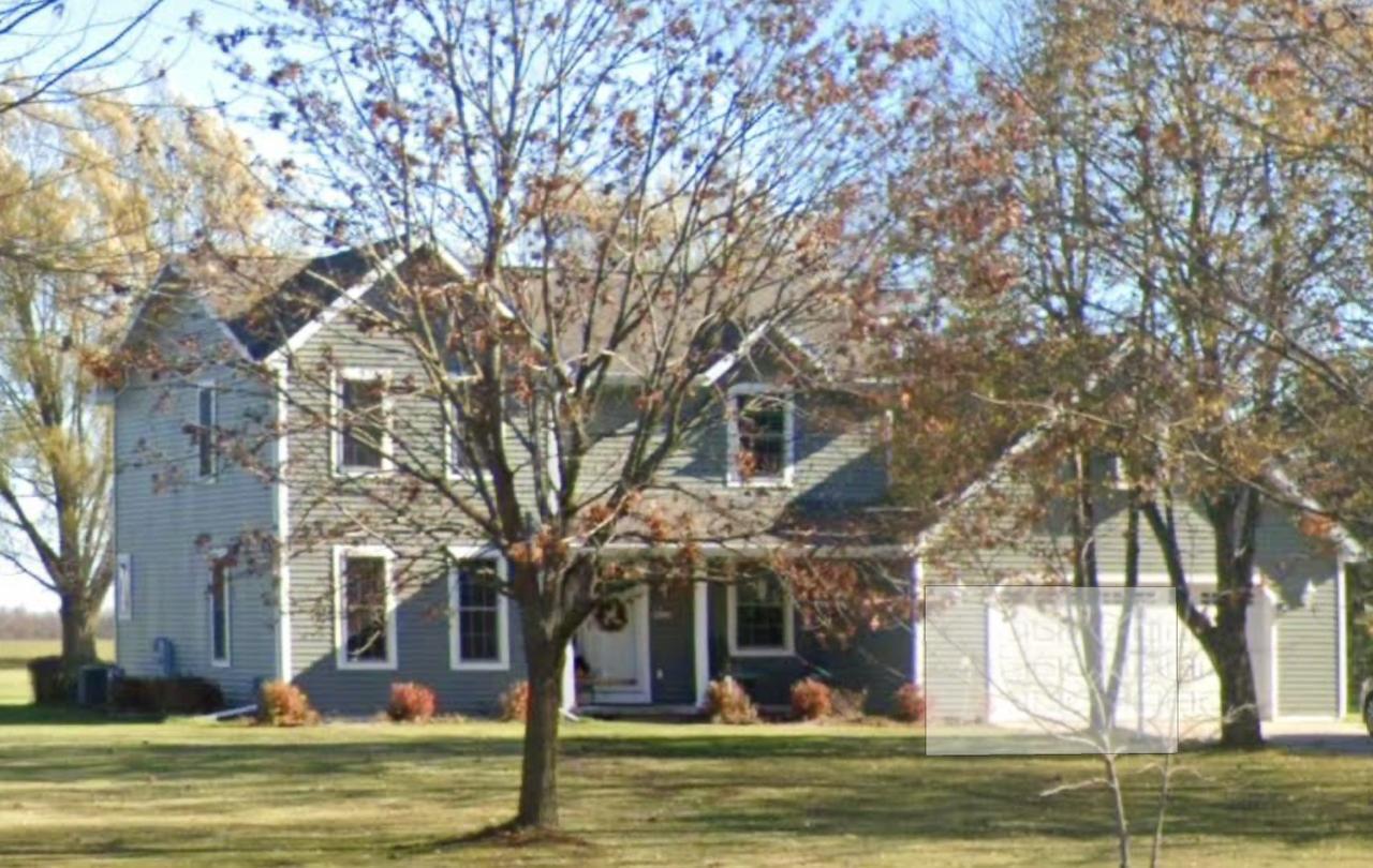 8331 Arrow Rd, Kossuth, WI 54220