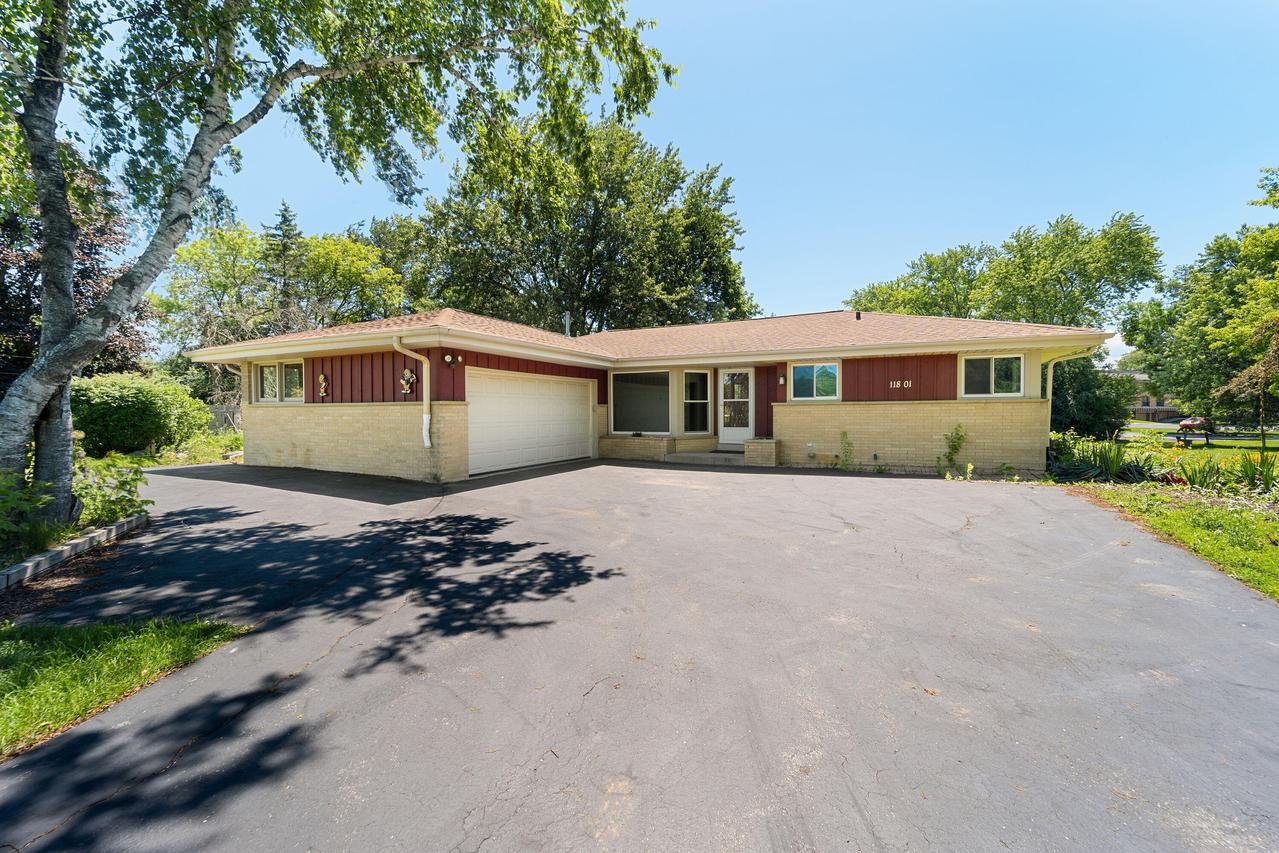 11801 W Appleton Ave, Milwaukee, WI 53224