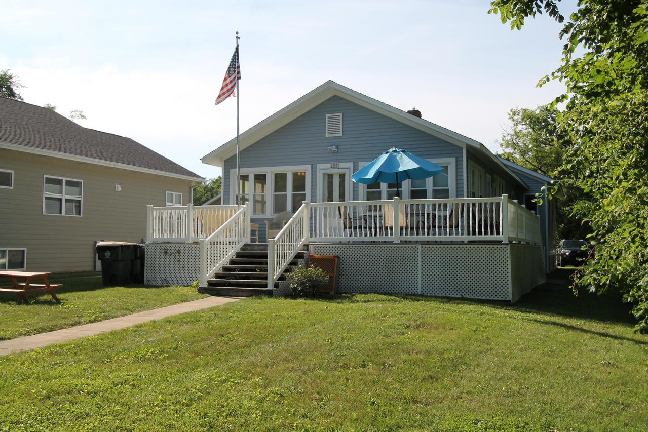 300 Knobes Ave, Twin Lakes, WI 53181