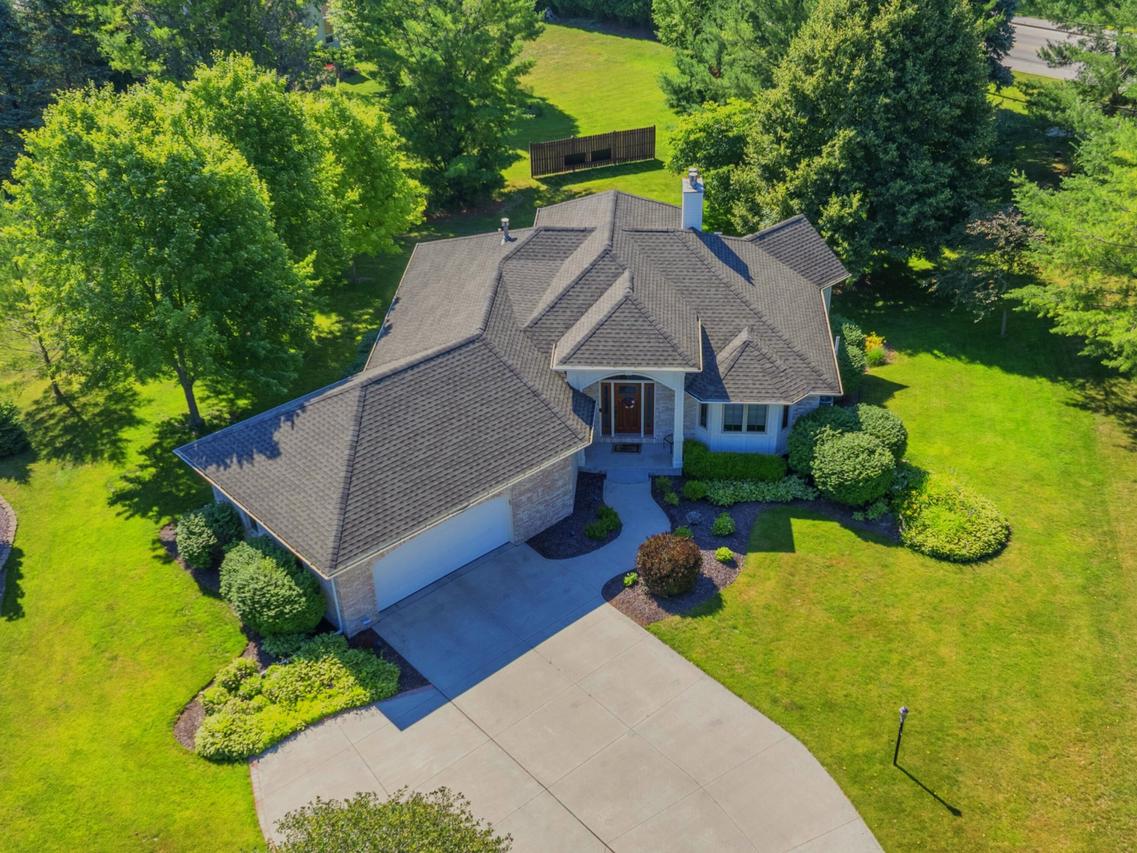 N6141 Woodland Meadows, Sheboygan, WI 53083
