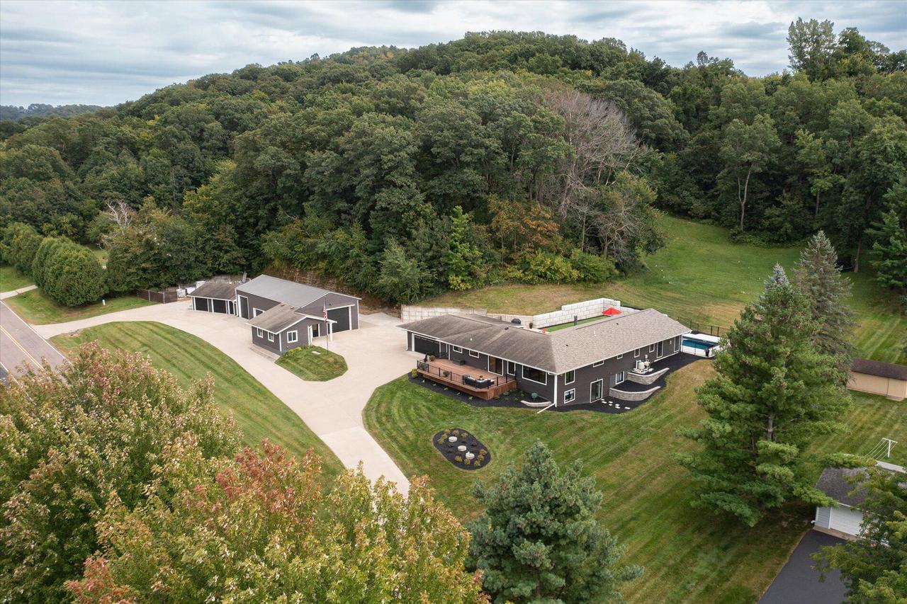 W6019 County Rd., Onalaska, WI 54650