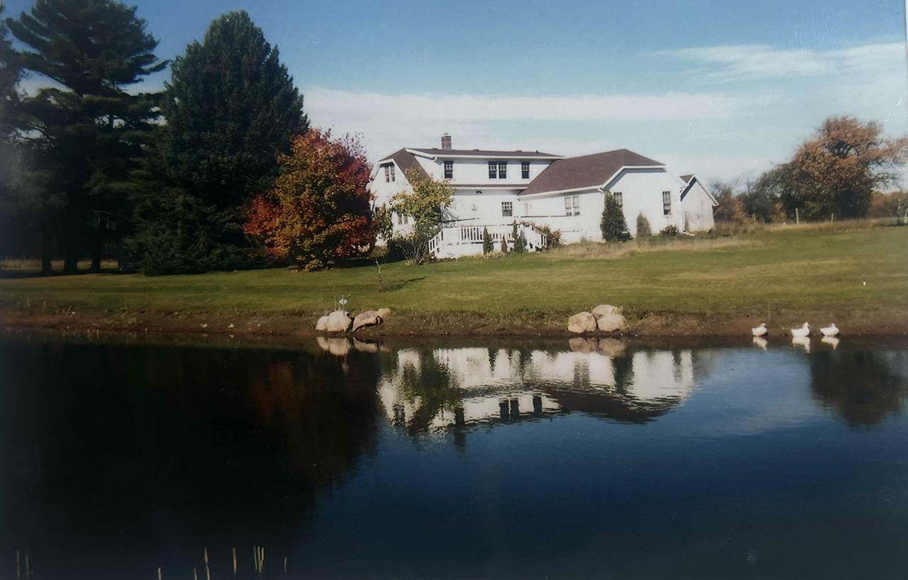 6342 Kawula Ln, Little Suamico, WI 54171