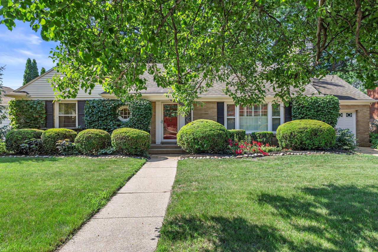 449 Melvin Ave, Racine, WI 53402
