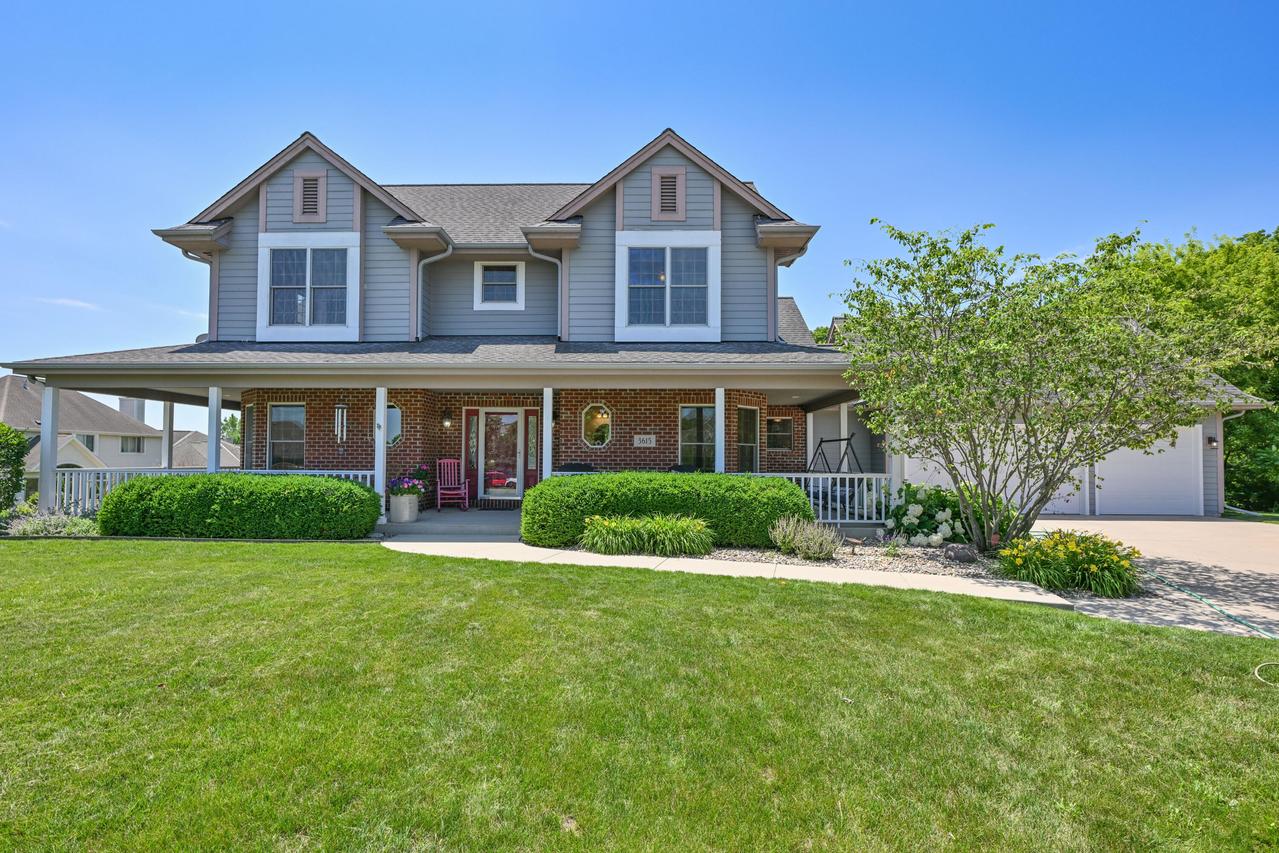 3615 Williams Ct, Waukesha, WI 53188