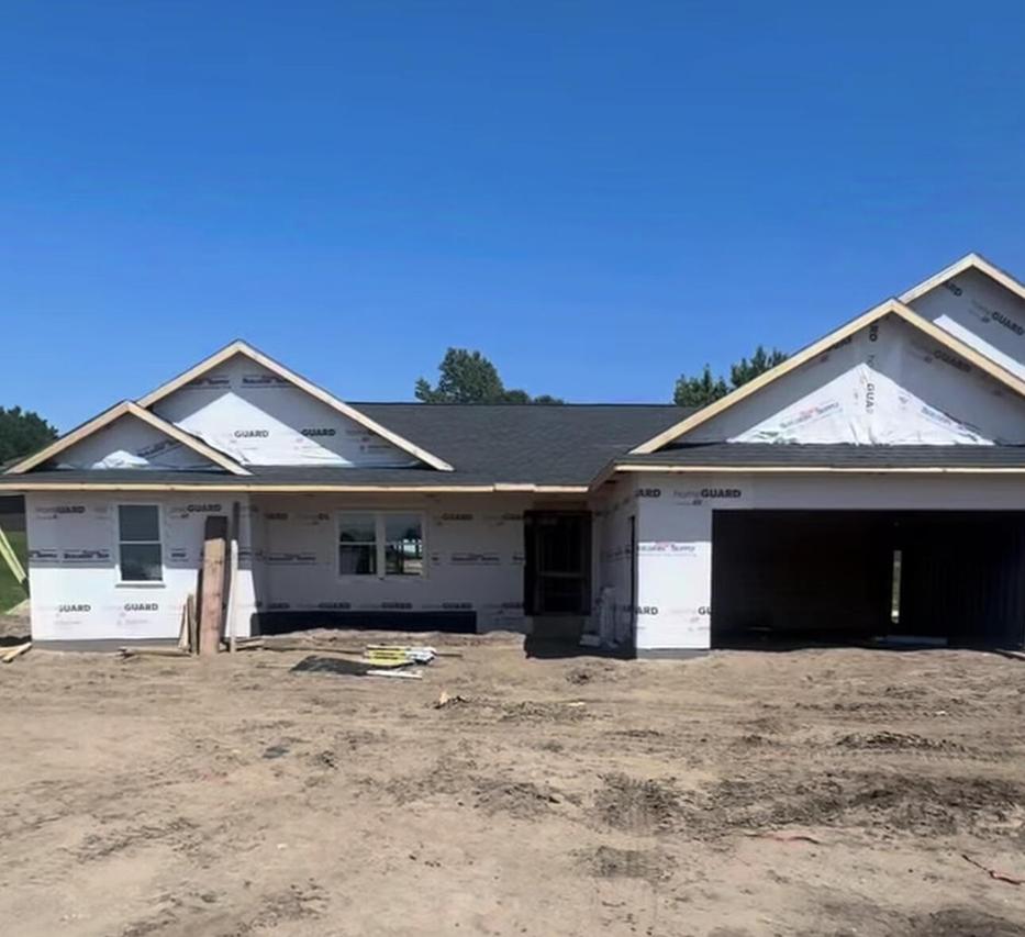 1530 Waldenberger Rd, Holmen, WI 54636