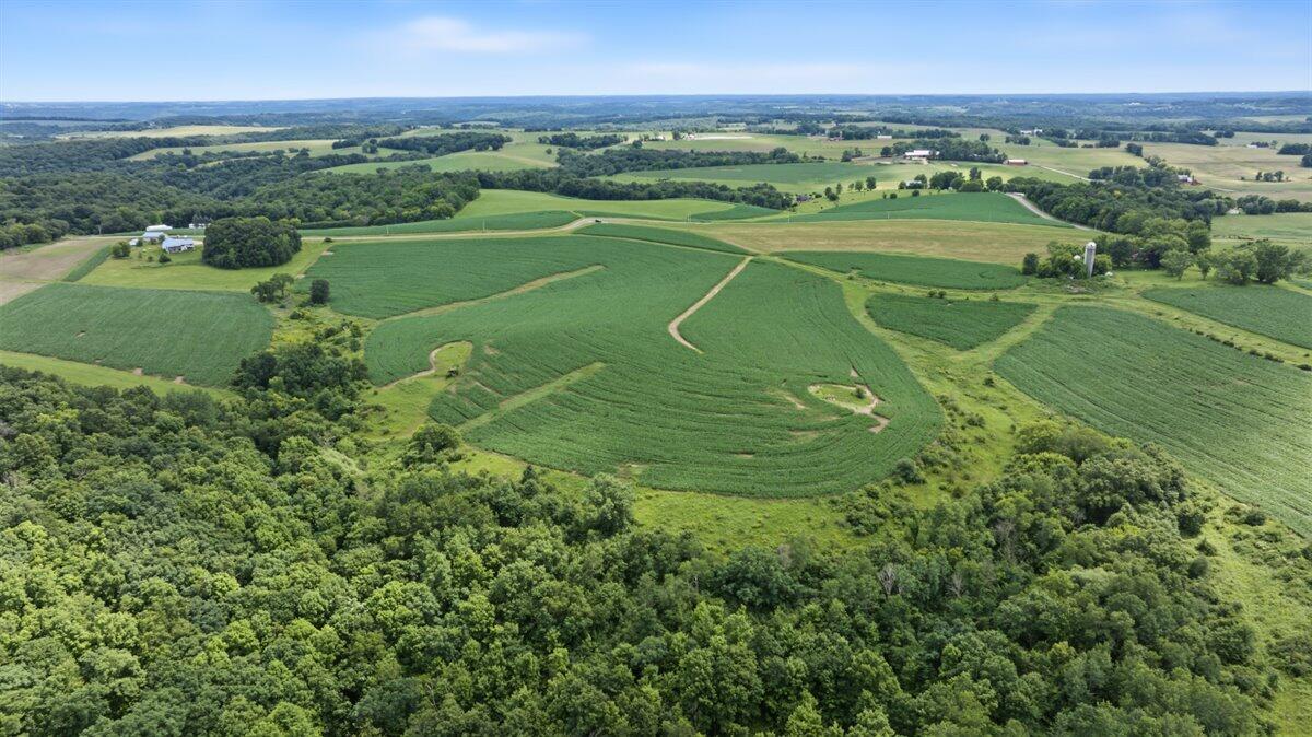 00 N Lyster Rd, Viroqua, WI 54652
