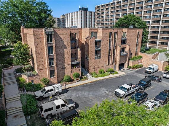 New Homes For Sale This Week That Attend Shorewood High School: July 3rd to July 9th