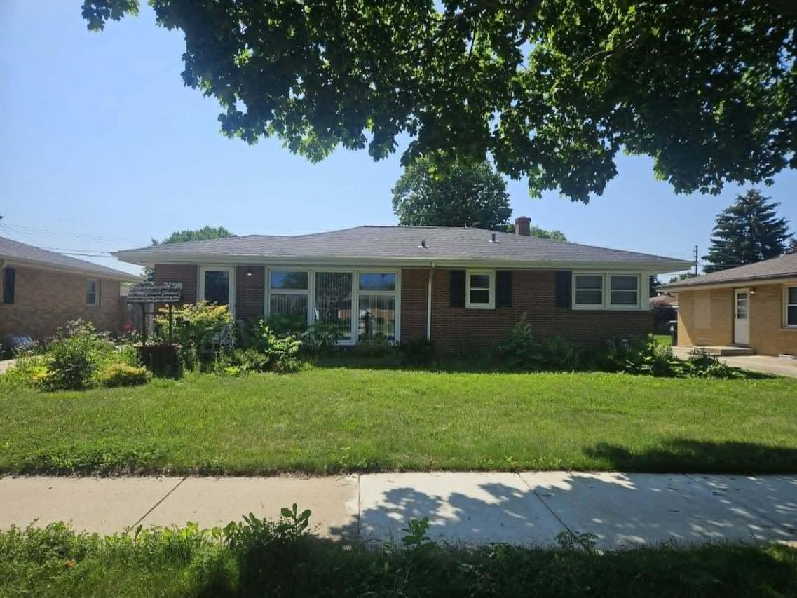 3630 Charles St, Racine, WI 53402