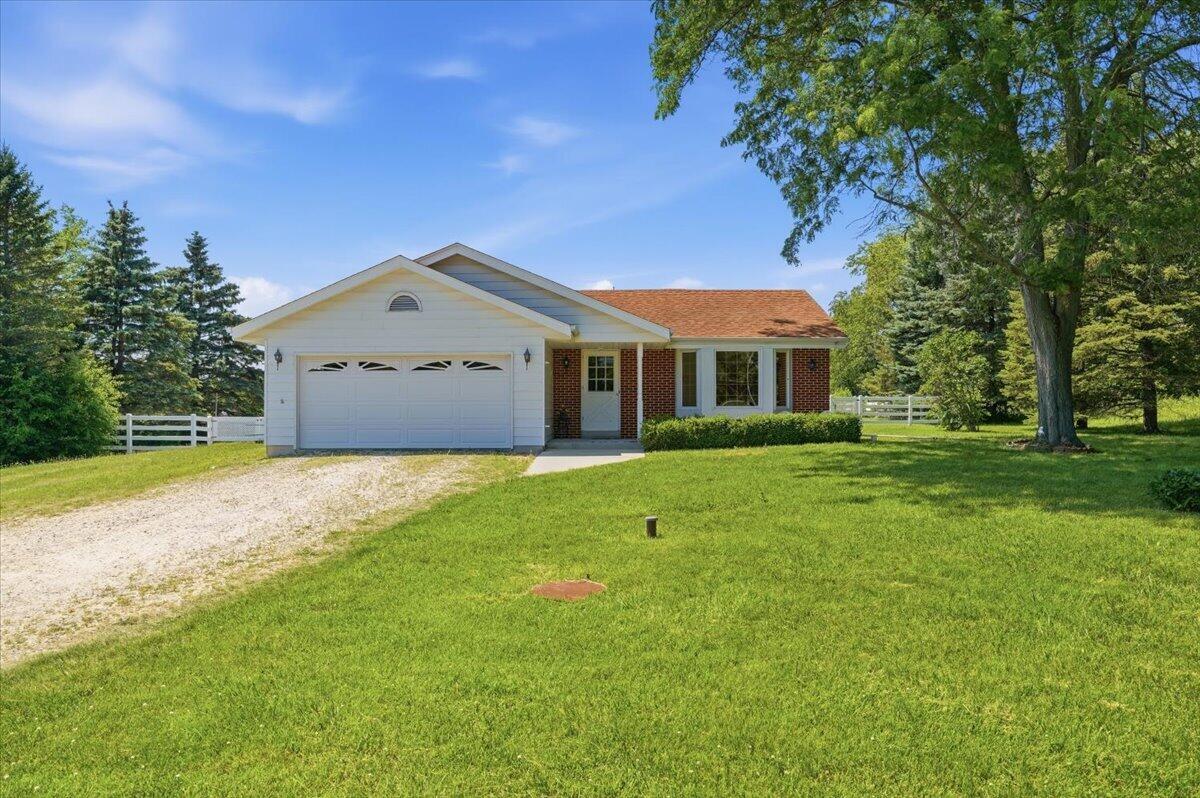 12006 39th Ave, Pleasant Prairie, WI 53158