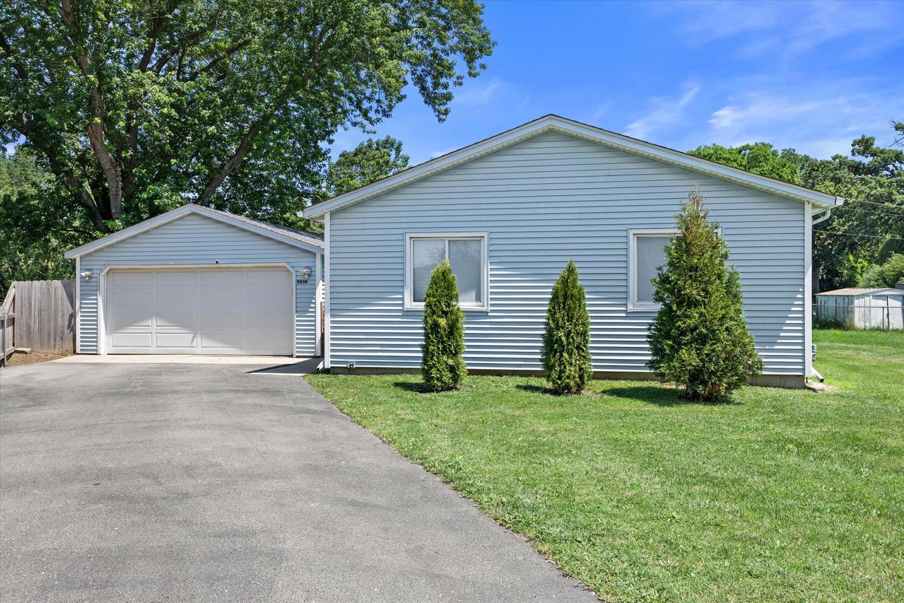 6636 124th St, Pleasant Prairie, WI 53158