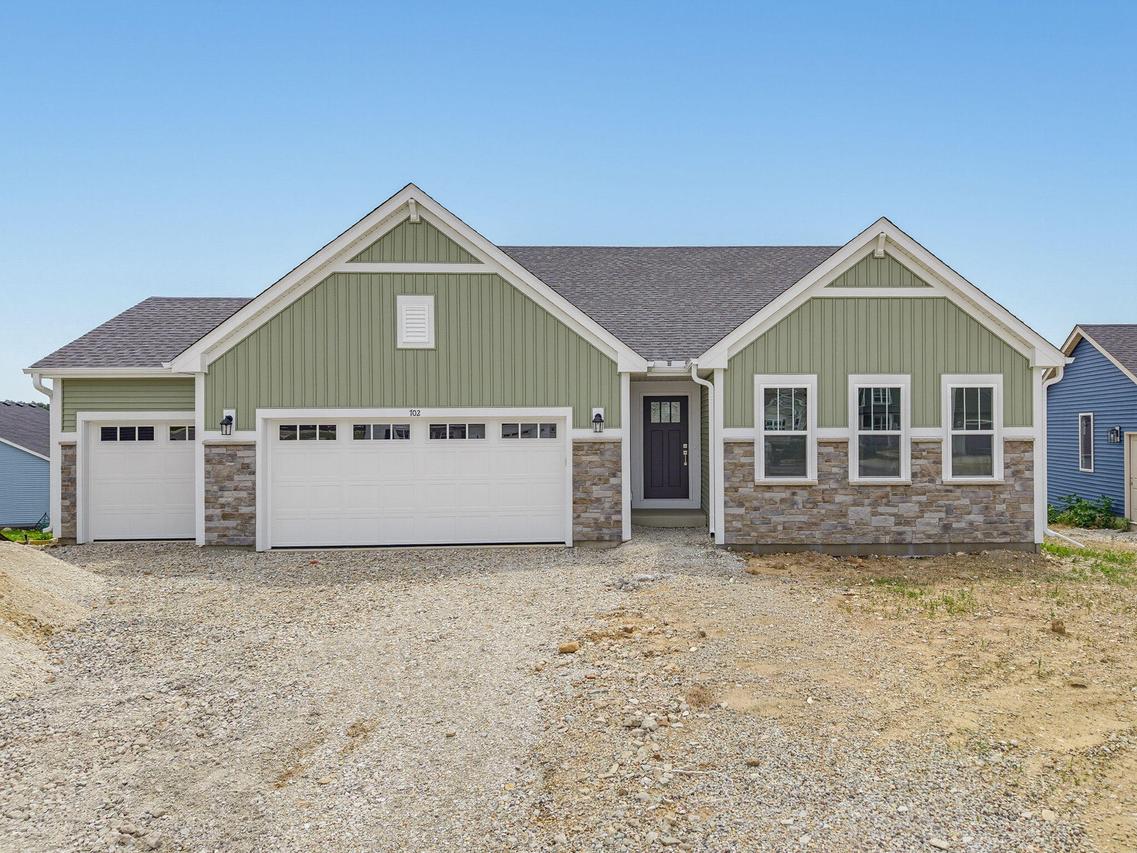 702 Ice Age Ct, Waterford, WI 53185