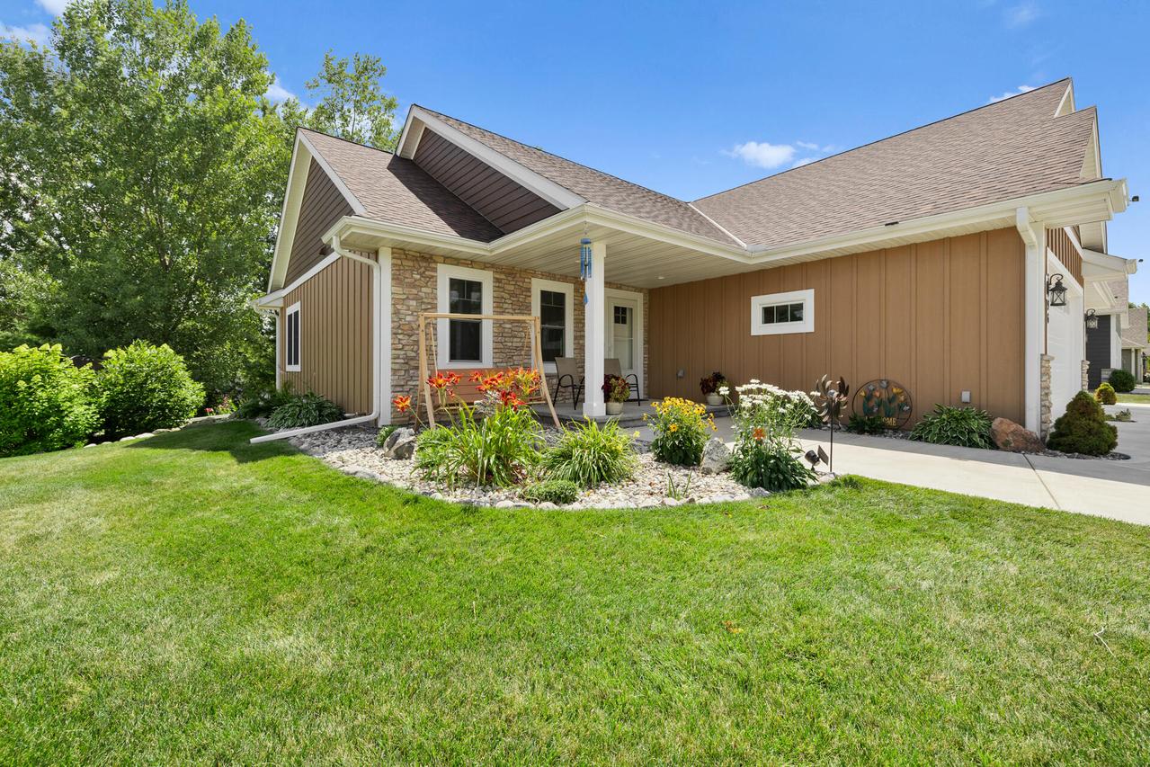 6996 Barney Ct, Trenton, WI 53090