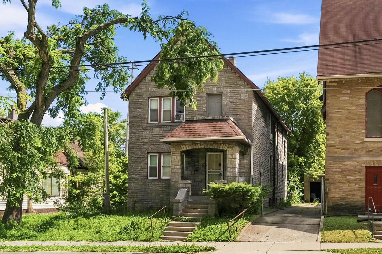 117 E Chambers St #117A, Milwaukee, WI 53212