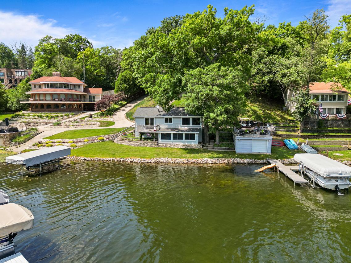 W5501 Rocky Rd, La Grange, WI 53121