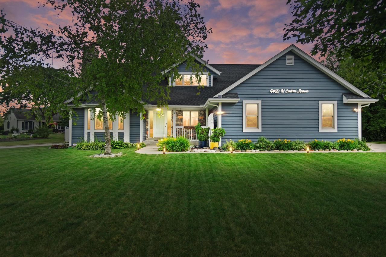 4450 W Central Ave, Franklin, WI 53132