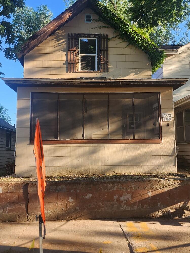 1710 Market St #1712, La Crosse, WI 54601