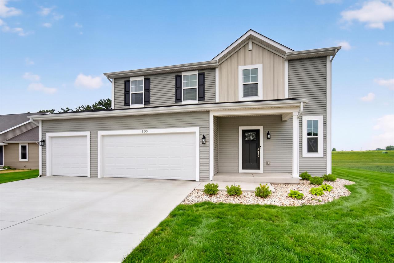 535 Arbor Ridge, Delavan, WI 53115
