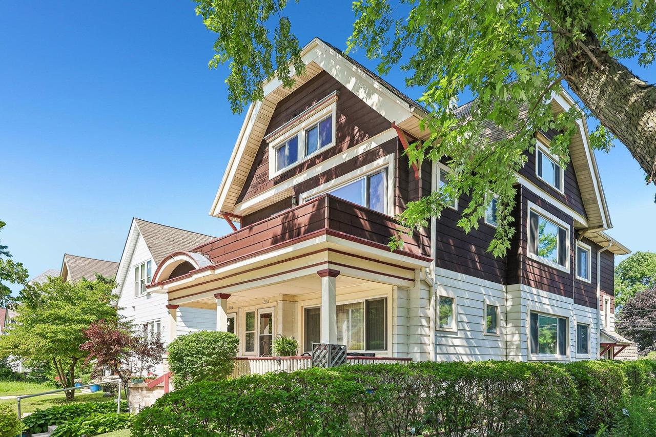 2532 N Humboldt Blvd, Milwaukee, WI 53212